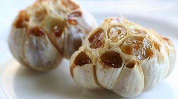 Quá lãng phí nếu bạn không biết tác dụng bất ngờ khi ăn 6 tép tỏi nướng mỗi ngày